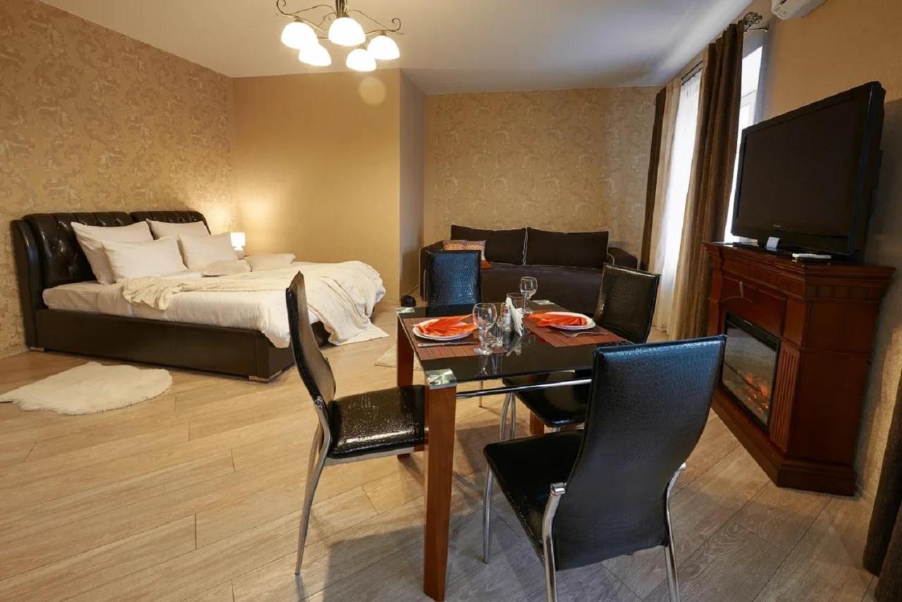 Paulmarie Apartments On Prs. Lenina, 51 Gomel Esterno foto